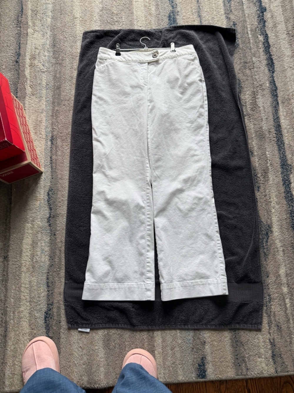 Nine & Co. White Boot Cut Crop Pants